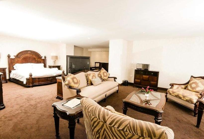 Hotel Roles | Sucre | Bolivia | América del Sur 15