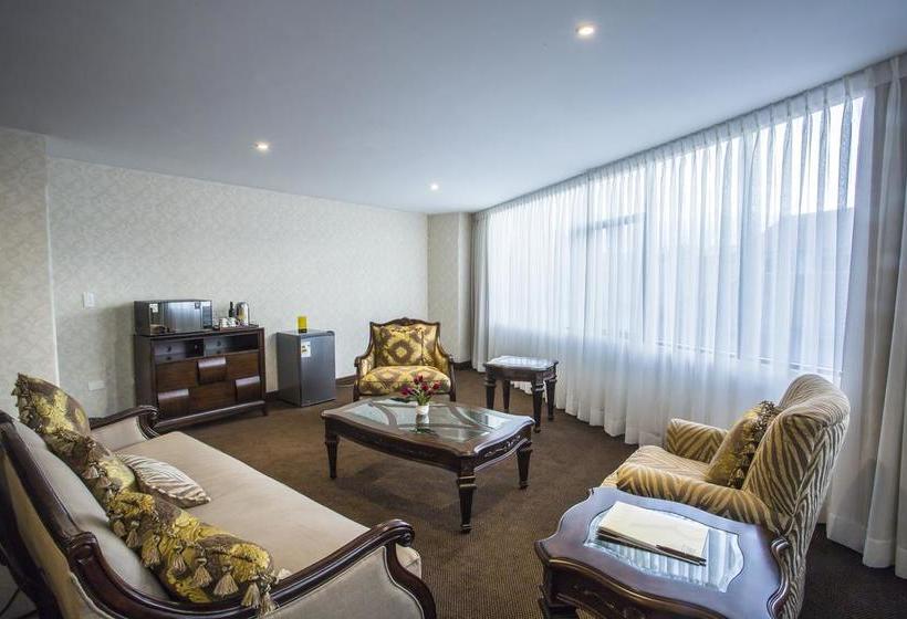 Hotel Roles | Sucre | Bolivia | América del Sur 16