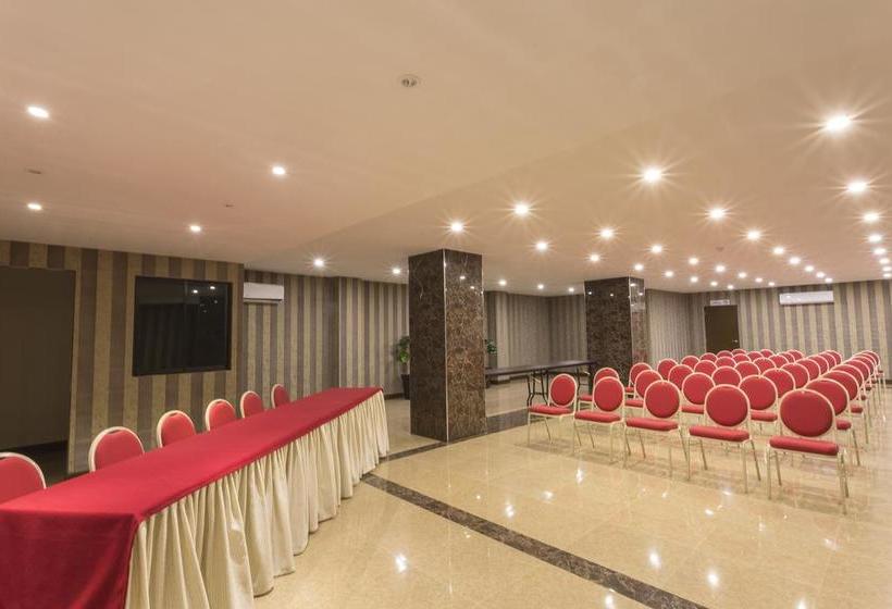 Hotel Roles | Sucre | Bolivia | América del Sur 18