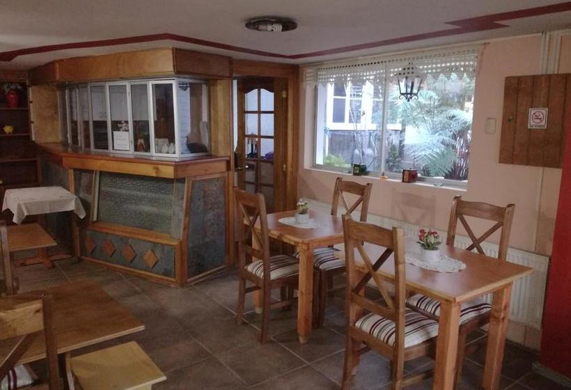 Hostal Ellenhaus | Puerto Varas | Los Lagos | Chile 13