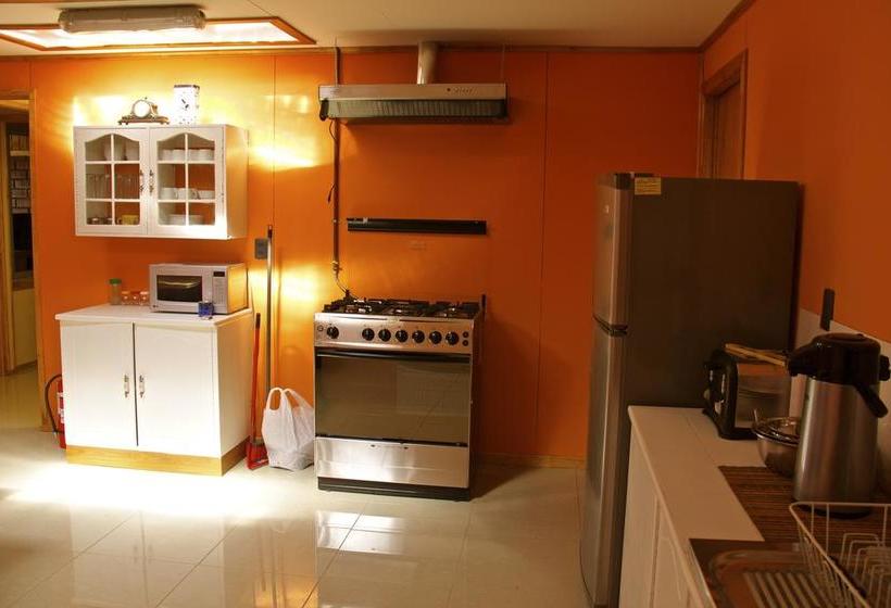 Hostel Motas de Coirón | Puerto Natales | Magallanes y Antartica | Chile 7