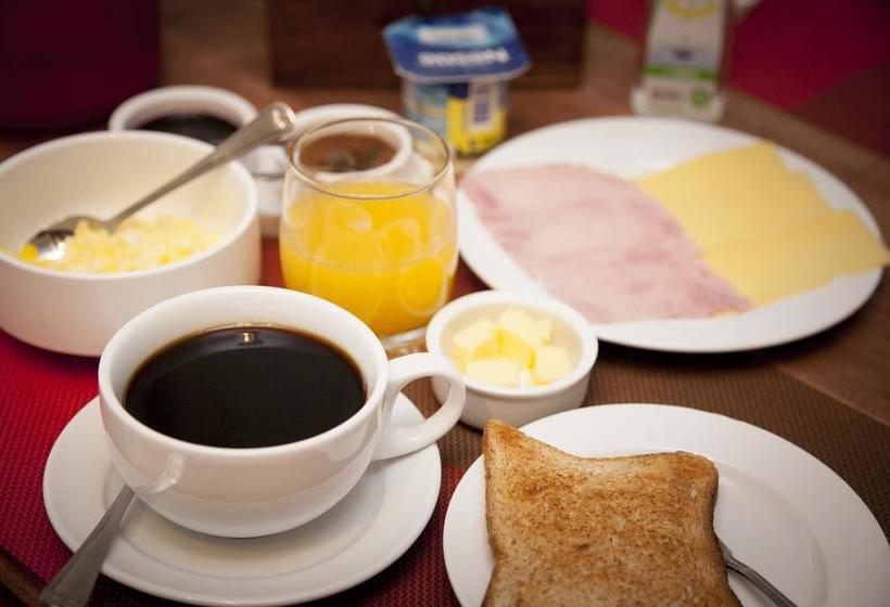 Hotel Hostal entre Avenidas | Punta Arenas | Magallanes y Antartica | Chile 19