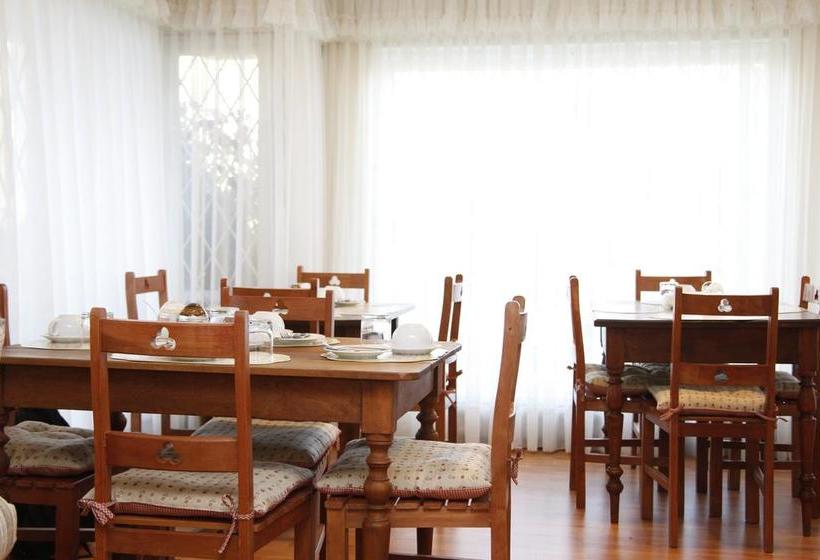 Hotel Hostal entre Avenidas | Punta Arenas | Magallanes y Antartica | Chile 8