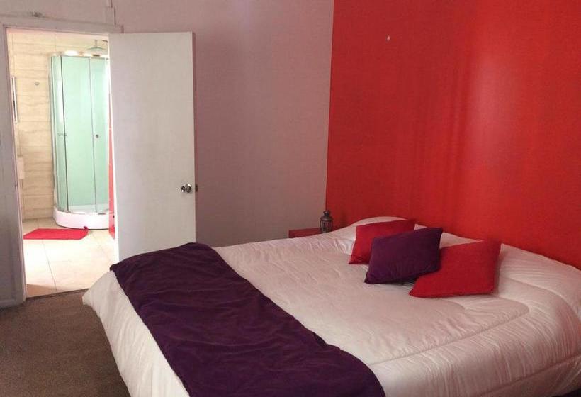 Mandala Hostel | Valparaíso | Valparaiso | Chile 3