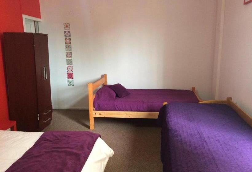 Mandala Hostel | Valparaíso | Valparaiso | Chile 4