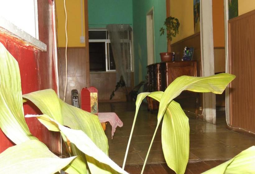 Hostal Tricontinental | Valparaíso | Valparaiso | Chile 6