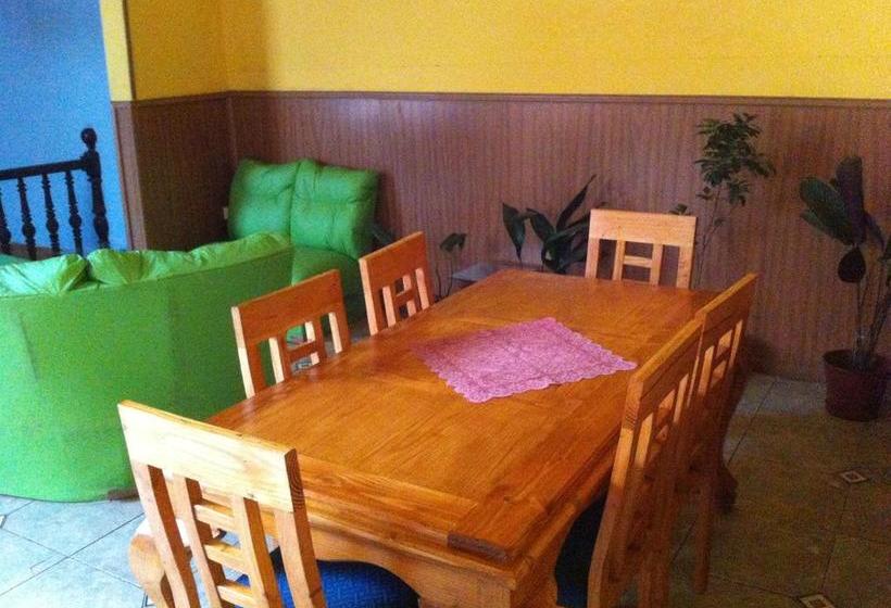 Hostal Tricontinental | Valparaíso | Valparaiso | Chile 8