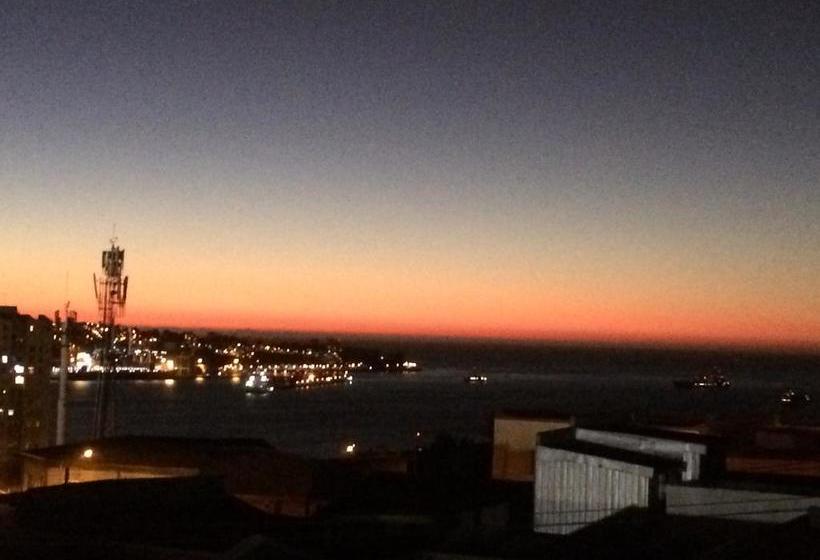 Hostal Juanita Lazo | Valparaíso | Valparaiso | Chile 6