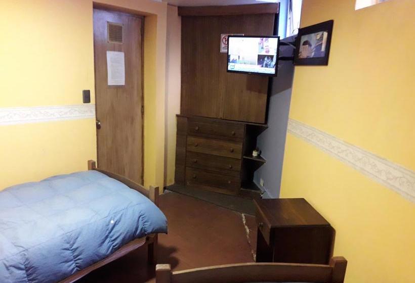 Hostal Recuerdos de Familia | Valparaíso | Valparaiso | Chile 13