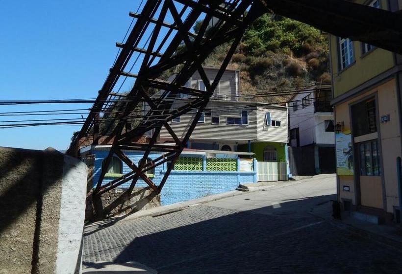 Hostal Recuerdos de Familia | Valparaíso | Valparaiso | Chile 5