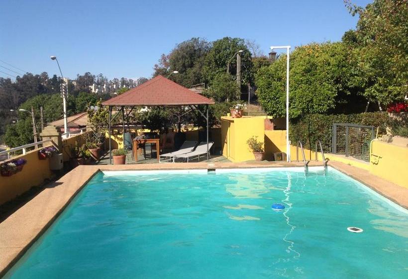 Hotel Hostal Escuela Pontoval | Valparaíso | Valparaiso | Chile 1