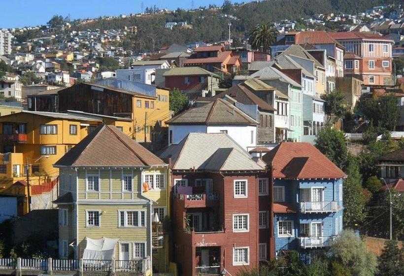 Bed and Breakfast Garivalpo Bed&Breakfast | Valparaíso | Valparaiso | Chile 6