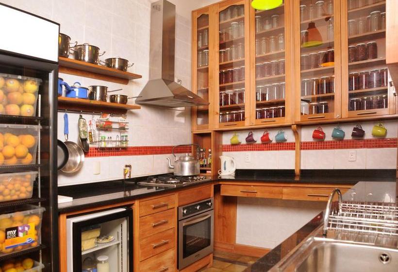 Hotel Hostal Rio Amazonas | Santiago de Chile | Santiago | Chile 12