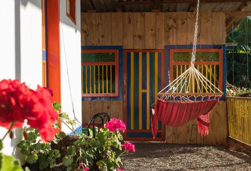 Albergue Hostal El Paraiso