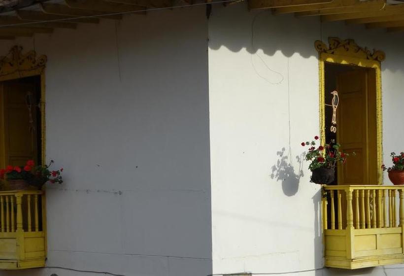 Bed and Breakfast La Casa Amarilla | Jardín | Antioquia | Colombia 17