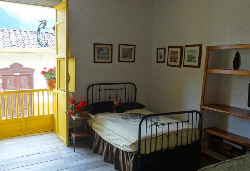 Bed and Breakfast La Casa Amarilla | Jardín | Antioquia | Colombia 4