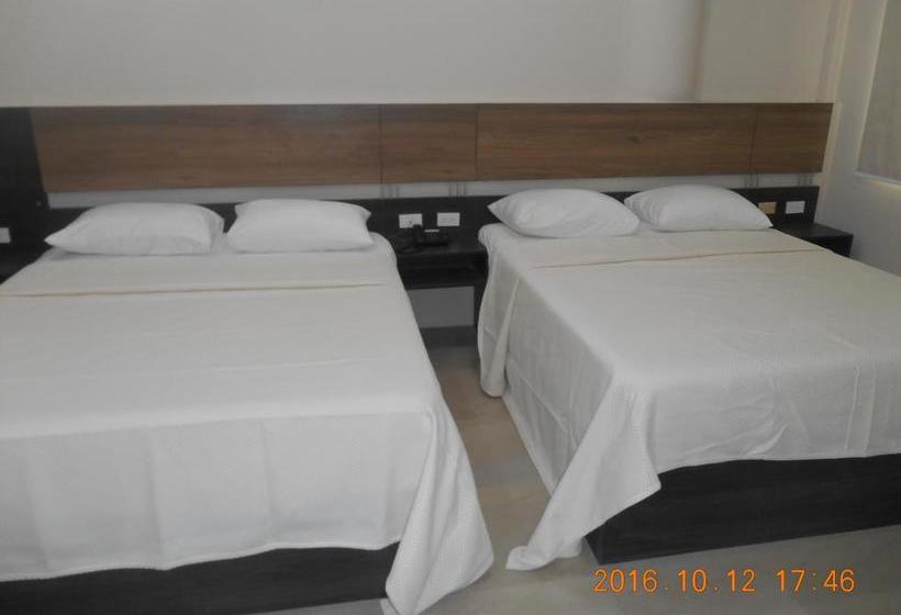Hotel Julio Cesar Esmeraldas