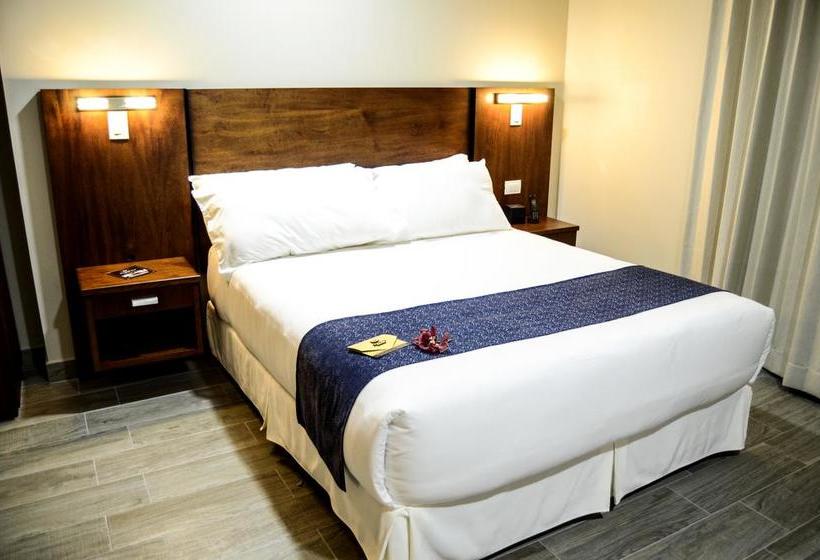 Hotel San Agustin Plaza | Latacunga | Cotopaxi | Ecuador 1