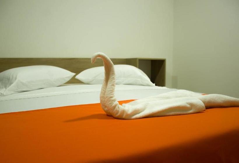 Hotel Plataneras Plaza Apartadó