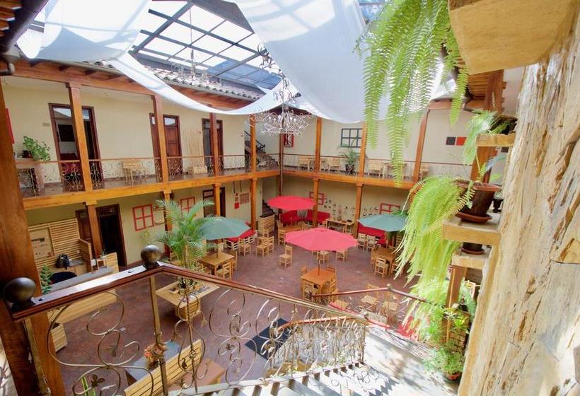 Bed and Breakfast PepeŽs House Azuay