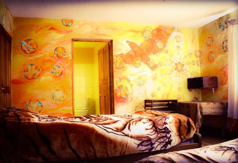 Albergue Hostal Joshua | Copacabana | Bolivia | América del Sur 13