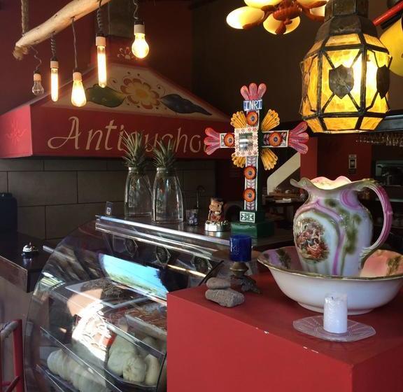 Albergue Hugo Restaurante Y | Ica | Ica | Perú 11