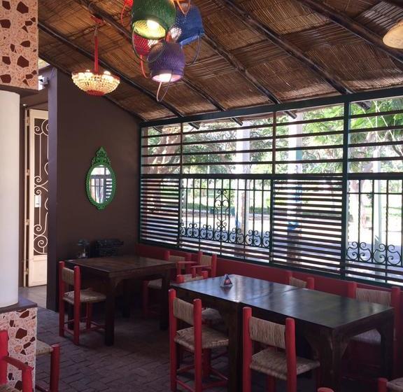 Albergue Hugo Restaurante Y | Ica | Ica | Perú 13