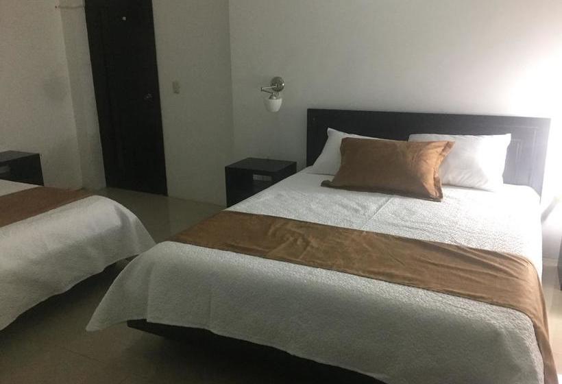 Hotel Blue Shark Galapagos | Puerto Ayora | Galápagos | Ecuador 16