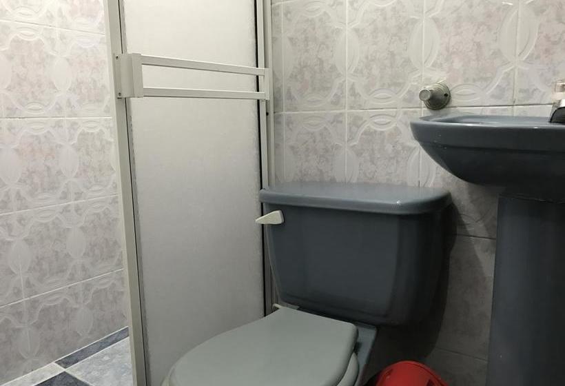 Hotel Britania 2 | Bucaramanga | Santander | Colombia 14