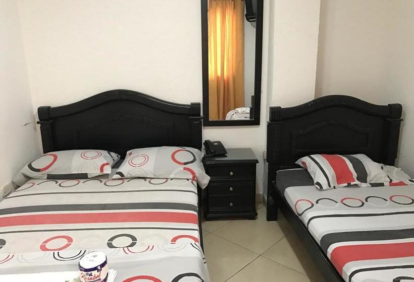 Hotel Britania 2 | Bucaramanga | Santander | Colombia 4