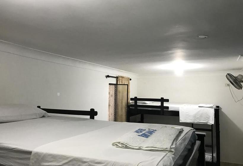 Hotel Britania 2 | Bucaramanga | Santander | Colombia 6