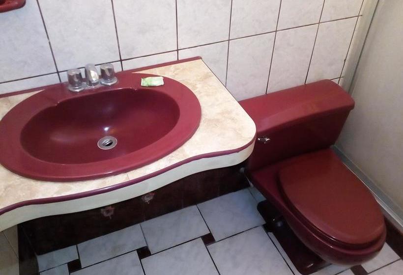 Hotel Roble 18 | Tacna | Tacna | Perú 8