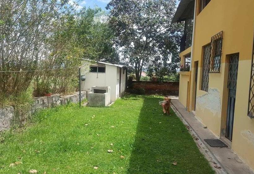 Bed and Breakfast Chapelet Hostal | Tababela | Pichincha | Ecuador 2