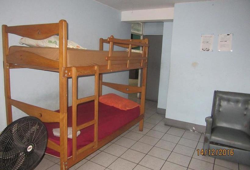 Albergue Amazonia Backpackers & Bunk Beds | Iquitos | Maynas | Perú 16