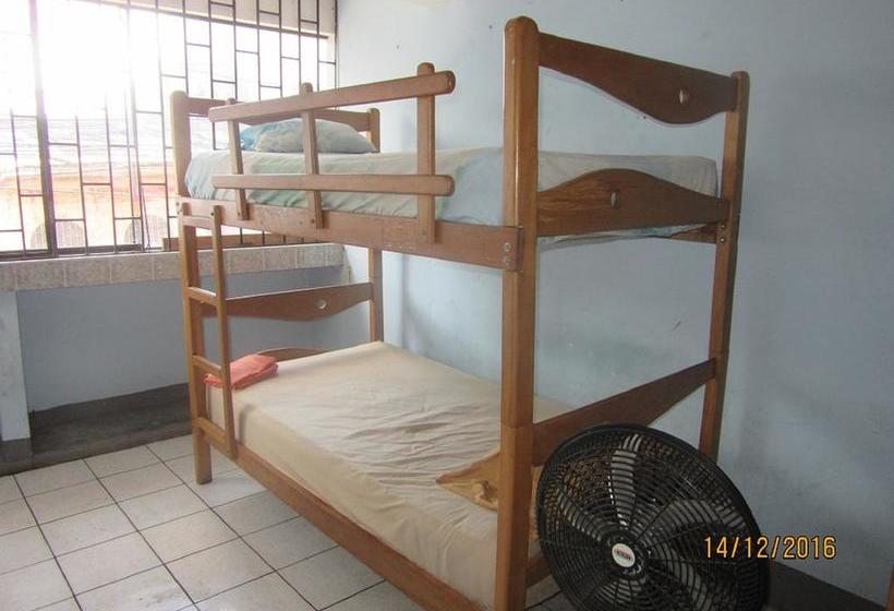 Albergue Amazonia Backpackers & Bunk Beds | Iquitos | Maynas | Perú 4
