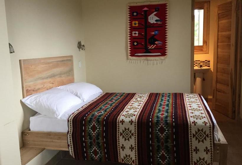 Bed and Breakfast Casa De Fiona Puerto López