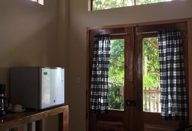 Bed and Breakfast Casa De Fiona | Puerto López | Manabí | Ecuador 2