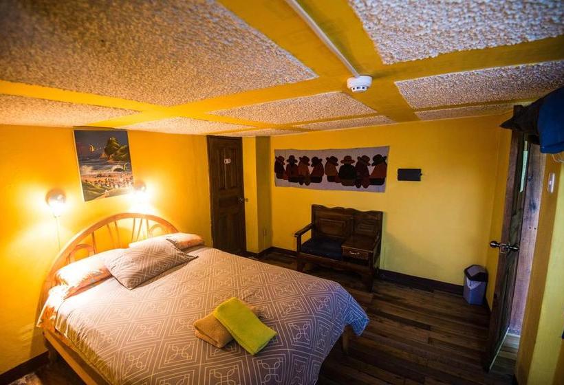 Albergue The Secret Garden | Quito | Pichincha | Ecuador 2