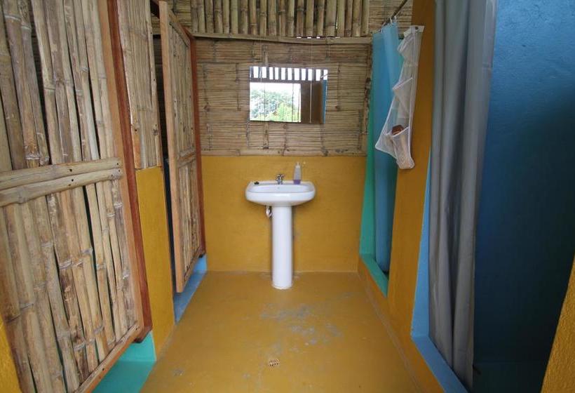 Albergue Maracumbo Camping Y Cabanas | Mompiche | Esmeraldas | Ecuador 13