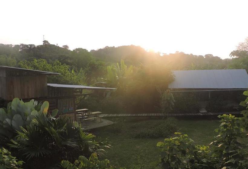 Albergue Maracumbo Camping Y Cabanas | Mompiche | Esmeraldas | Ecuador 8