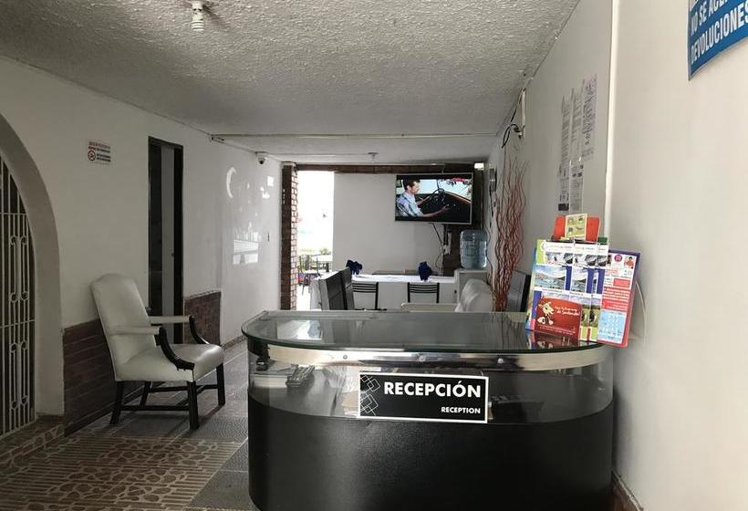 Albergue Hostal Casa Blanca | Bucaramanga | Santander | Colombia 9