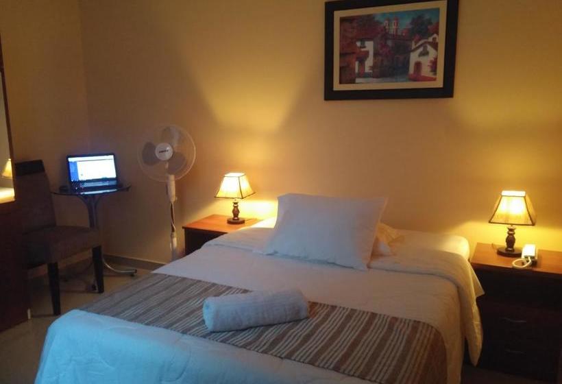 Hotel Piscomar Peru