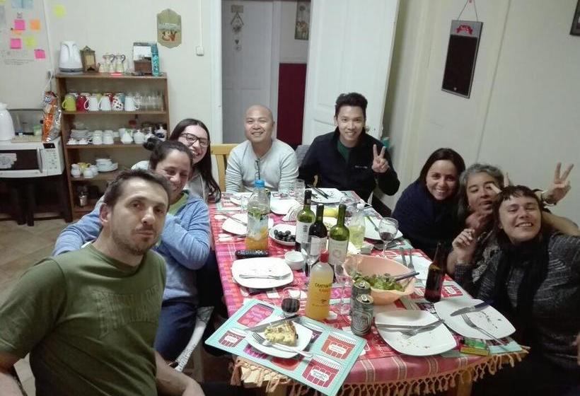 Bed and Breakfast Hostal Grey