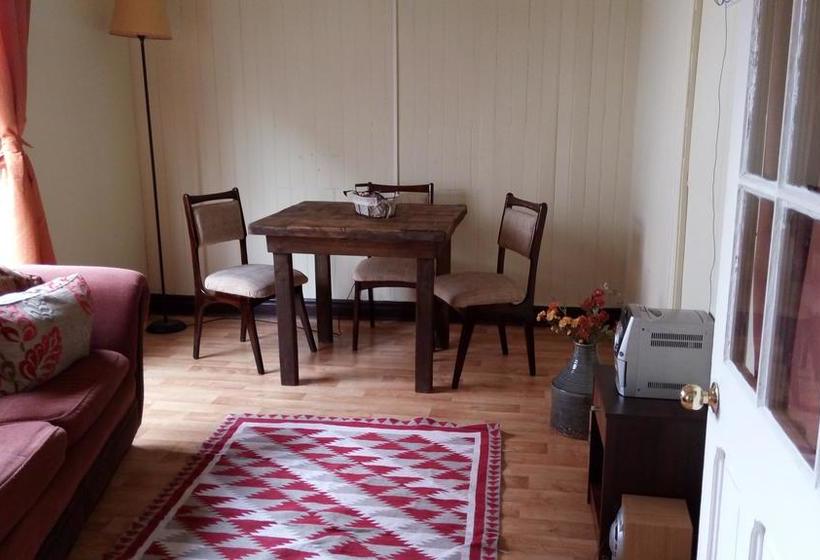 Bed and Breakfast Hostal Grey | Punta Arenas | Magallanes y Antartica | Chile 13