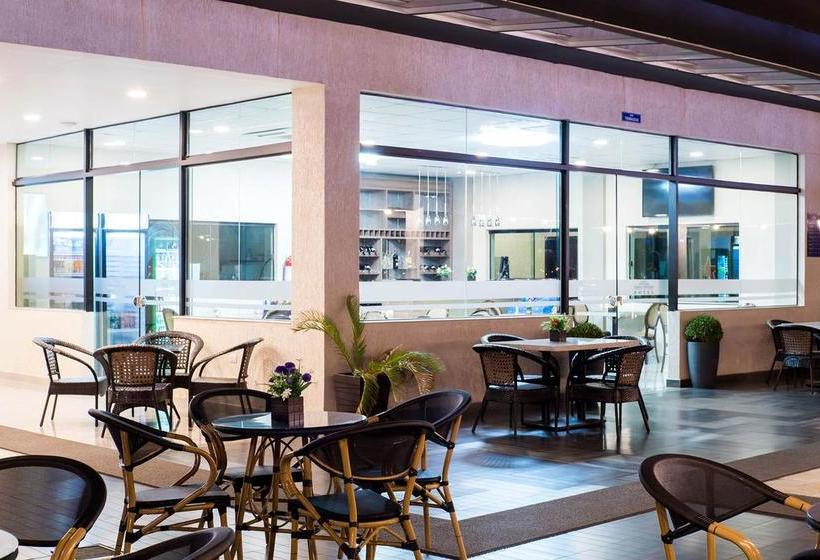 Hotel Howard Johnson Ciudad Del Este | Ciudad del Este | Paraguay | América del Sur 18