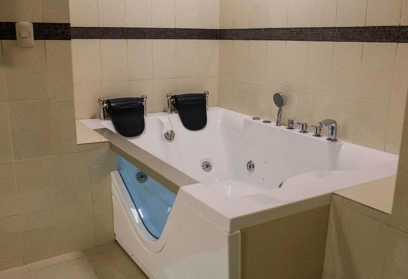 Hotel Howard Johnson Ciudad Del Este | Ciudad del Este | Paraguay | América del Sur 3