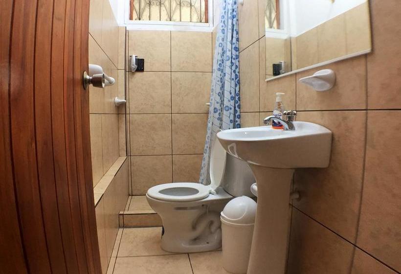 Albergue Hostal El Paraiso | Puerto Ayora | Galápagos | Ecuador 12