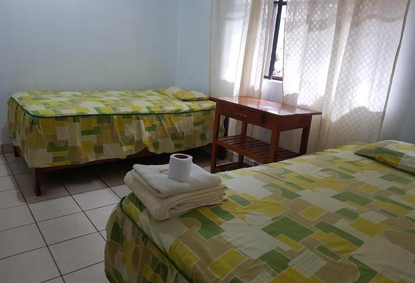Hotel Hospedaje Español | Puerto Maldonado | Tambopata | Perú 4