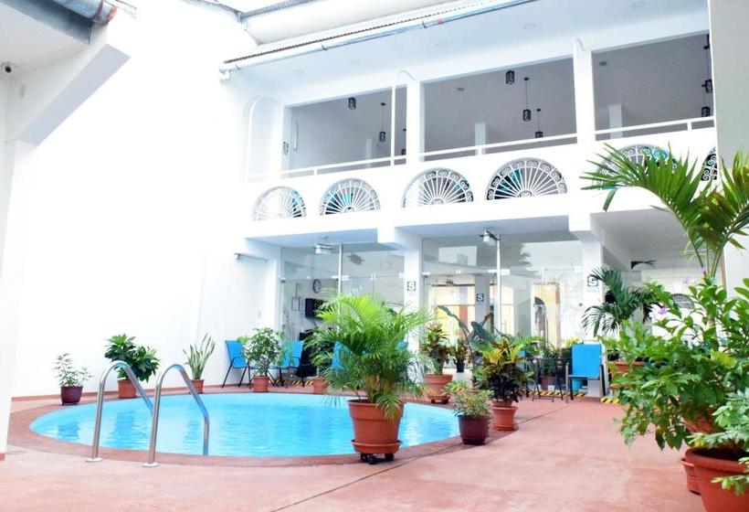 Hotel Garden House Iquitos