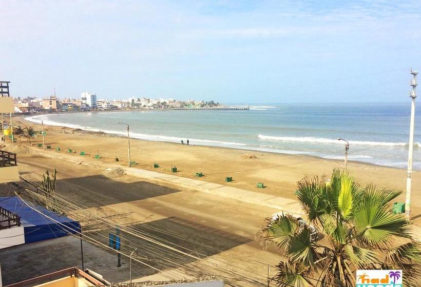 Madwoods Hostel | Huanchaco | Trujillo | Perú 1